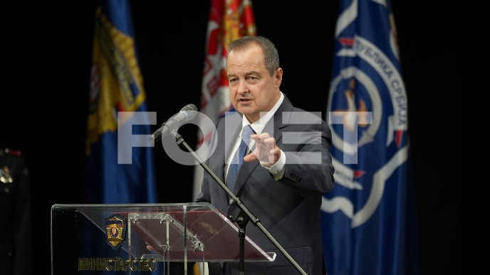 Tiha većina protiv sukoba